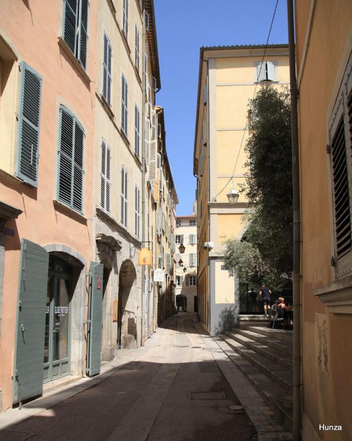 Ferienwohnung Chambre D'Hotes Sde, Wc Prive Climatise Dans Loft 80M2 Espace Commun Avec Les Habitants Salon Et Cuisine Toulon Exterior foto